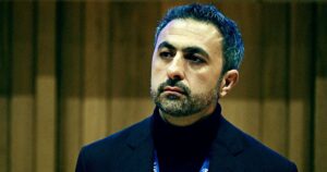 Top Microsoft AI Boss Concerned AI Causing Psychosis in Otherwise Healthy People